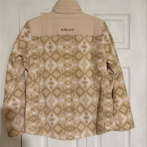 Ariat REAL  Patterned Jacket - Picture 2 of 9